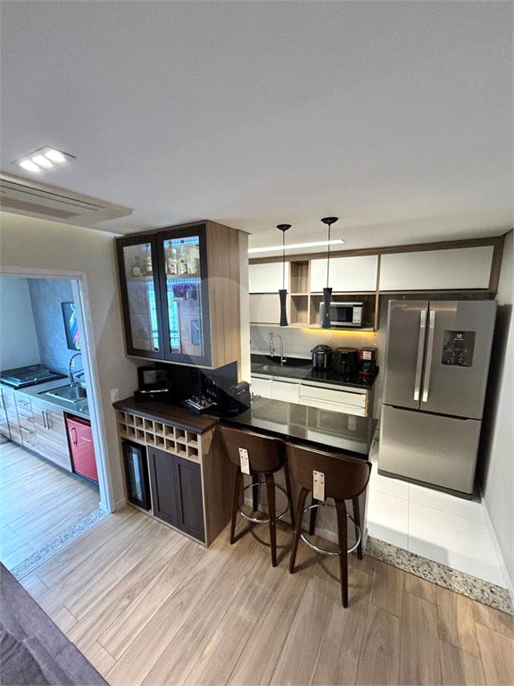 Apartamento à venda com 2 quartos, sendo 1 suíte, em Parque Reboucas, São Paulo, SP