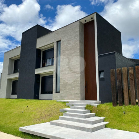 Terreno à venda com 4 suítes no condomínio Residencial Veneza, Mogi das Cruzes - SP