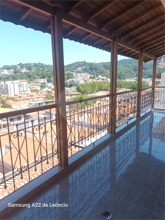 Sobrado à venda com 4 quartos, sendo 1 suíte, em Tremembé, São Paulo, SP