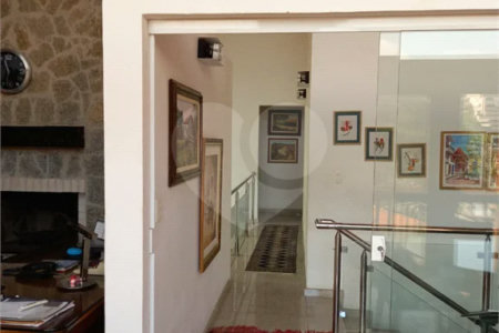 Casa à venda com 5 quartos, sendo 4 suítes, em Jardim São Bento, São Paulo, SP