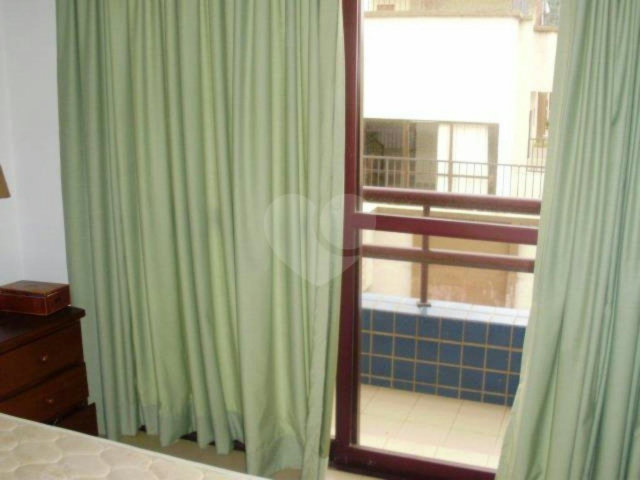 Duplex à venda com 2 quartos, sendo 1 suíte,  em Parque Enseada, Guarujá, SP
