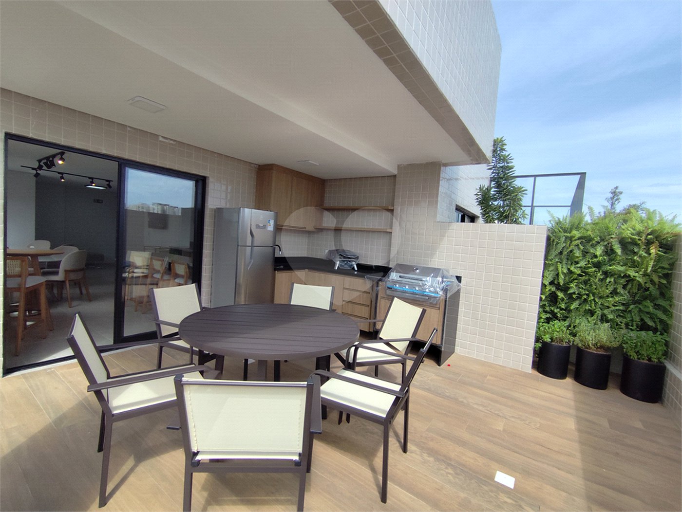 Apartamento à venda com 2 quartos, sendo 1 suíte, em Vila Moreira, Guarulhos, SP