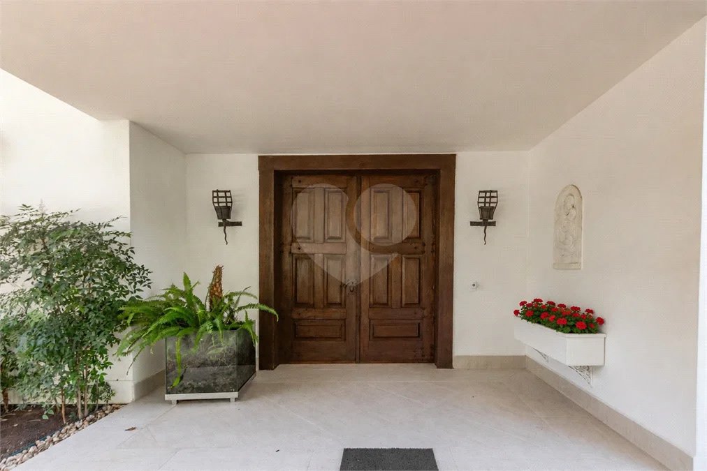 Casa à venda com 5 quartos, sendo 3 suítes, em Jardim Guedala, São Paulo, SP