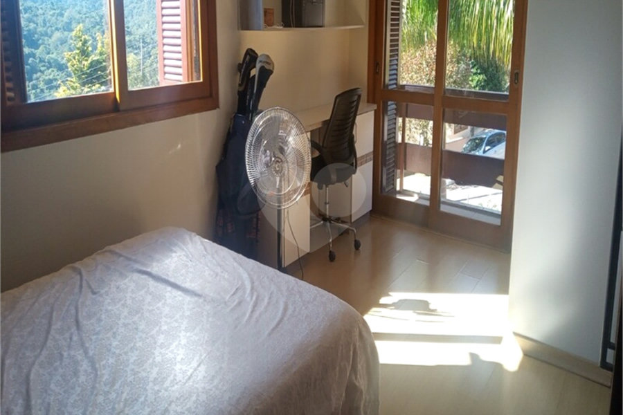 Casa à venda com 5 suítes em Serra da Cantareira, Mairiporã, SP