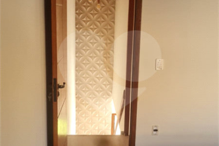 Casa em condomínio à venda com 2 quartos, sendo 1 suíte,  em Ogiva, Cabo Frio, RJ
