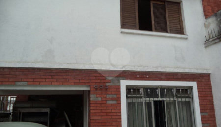 Casa Térrea à venda com 3 suítes em Parque Peruche, São Paulo, SP