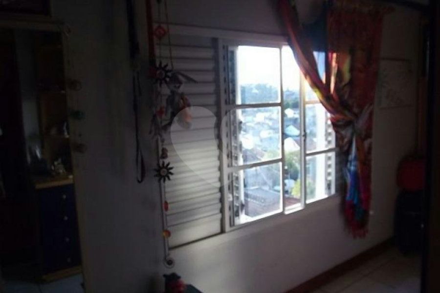 Sobrado à venda com 4 quartos, sendo 1 suíte, em Vila Isolina Mazzei, São Paulo, SP