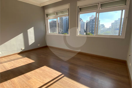 Apartamento à venda com 3 quartos em Vila Mariana, São Paulo, SP