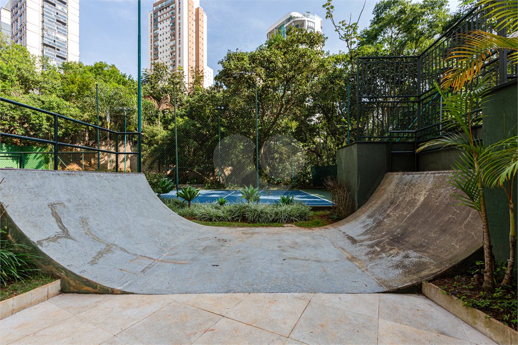 Apartamento à venda com 3 suítes em Jardim Fonte do Morumbi, São Paulo, SP