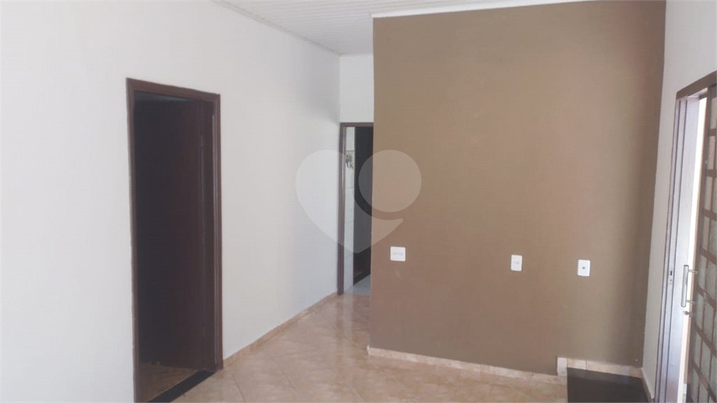 Casa à venda com 2 quartos, sendo 1 suíte,  em Vila Judite, Itapetininga, SP
