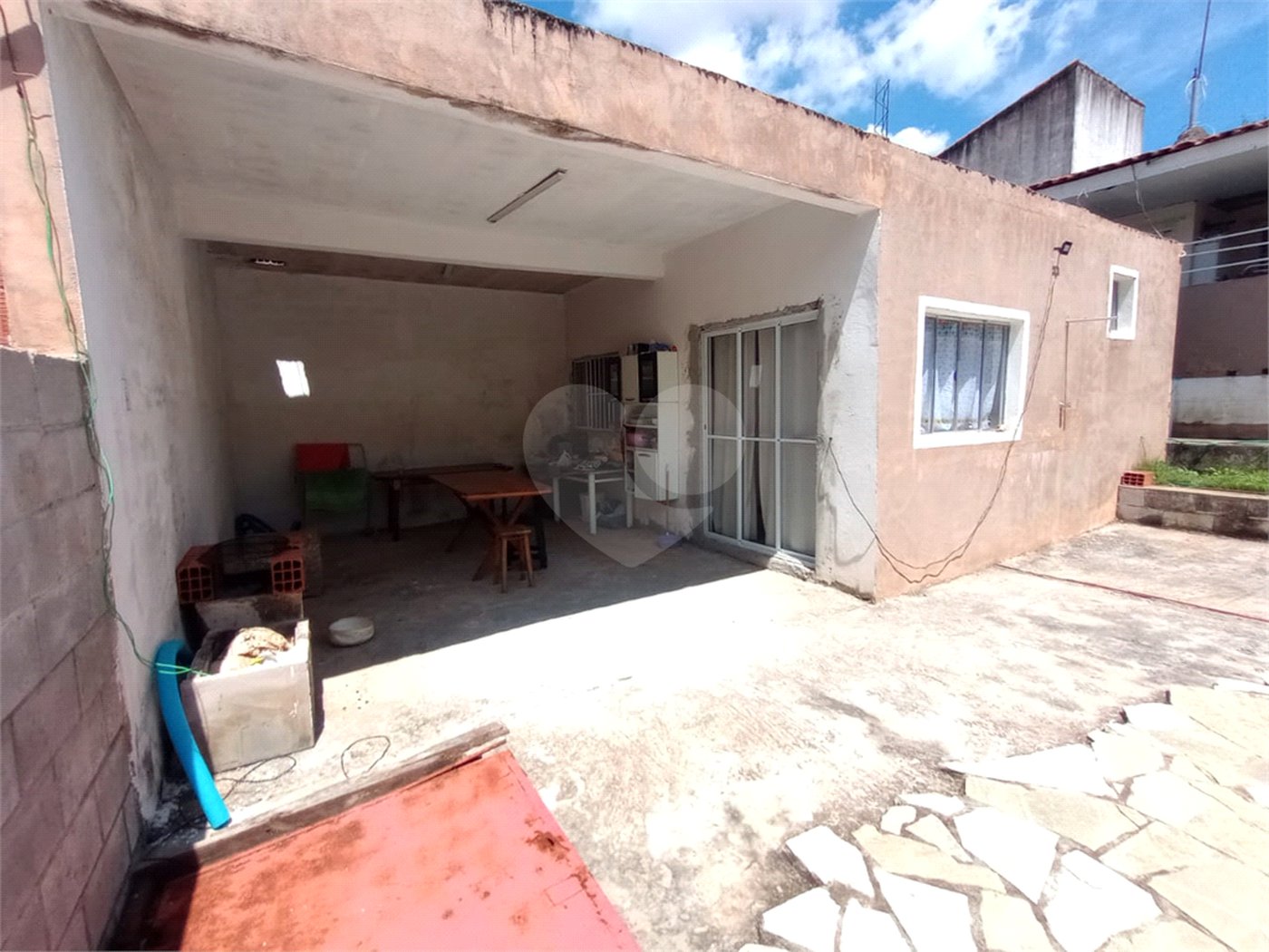Casa à venda com 4 quartos, sendo 1 suíte, em Jardim Maricota, Itapetininga, SP