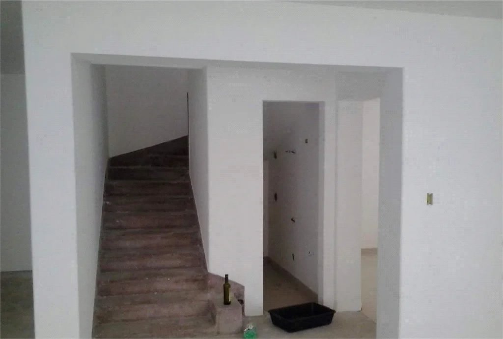 Casa à venda com 4 suítes em Vila Cordeiro, São Paulo, SP