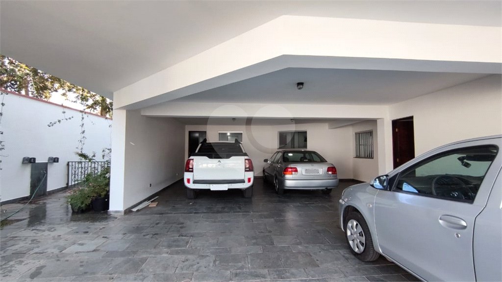 Sobrado à venda com 4 quartos, sendo 2 suítes, em Interlagos, São Paulo, SP