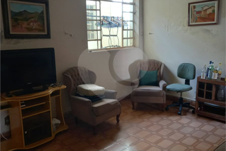 Casa à venda com 2 quartos em Cambuci, São Paulo, SP