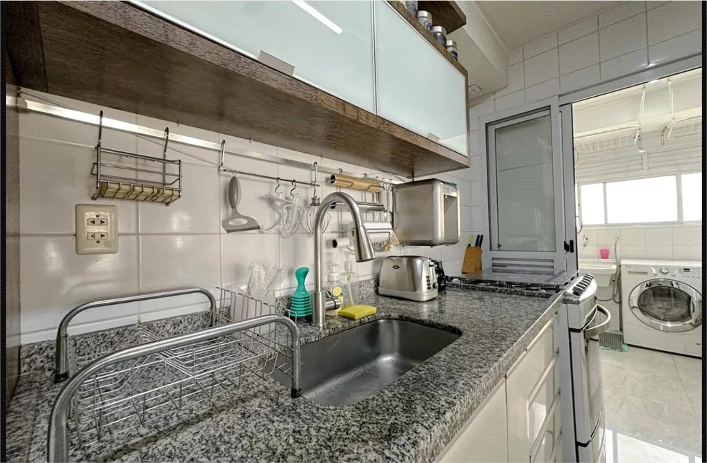 Apartamento à venda com 2 quartos, sendo 1 suíte, em Água Branca, São Paulo, SP
