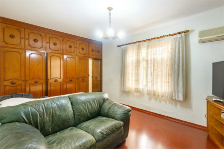 Casa à venda com 5 quartos, sendo 3 suítes, em Lapa, São Paulo, SP