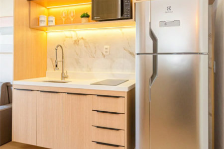Apartamento - Prox Paulista - 1 quarto - varanda - 1 banheiro - sem garagem