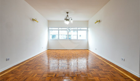Apartamento à venda com 3 quartos, sendo 1 suíte,  em Pinheiros, São Paulo, SP