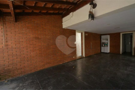 Casa à venda com 5 quartos, sendo 2 suítes, em Vila Galvão, Guarulhos, SP