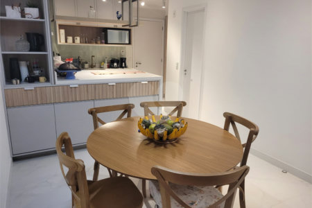 Apartamento à venda com 3 suítes em Indianópolis, São Paulo, SP