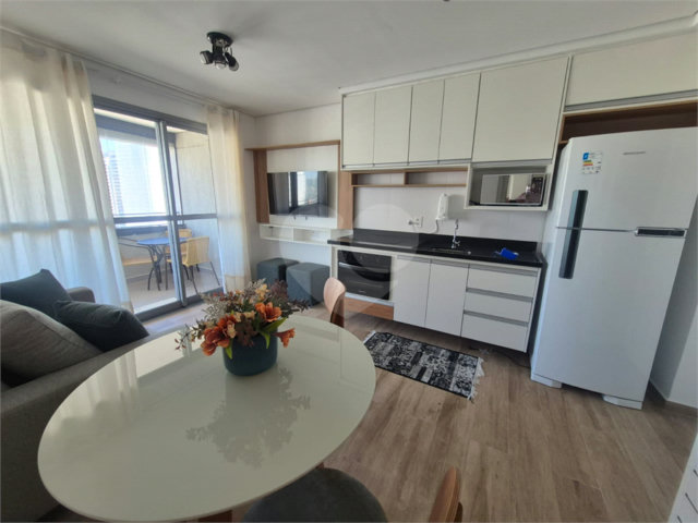Apartamento para alugar com 2 suítes em Brooklin, São Paulo, SP