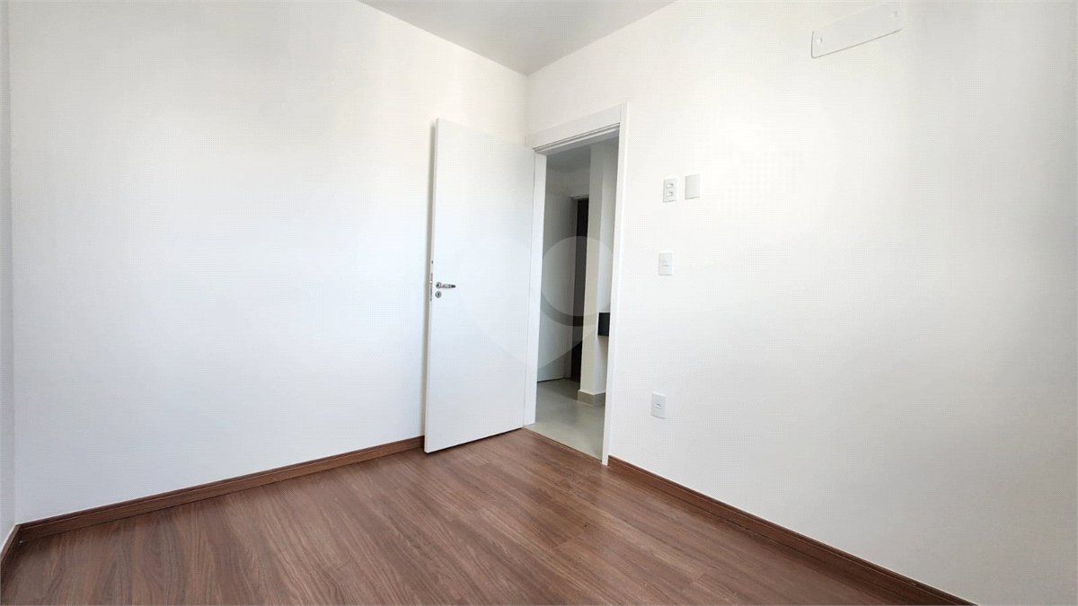 Apartamento à venda com 2 quartos, sendo 1 suíte,  em Parque Campolim, Sorocaba, SP