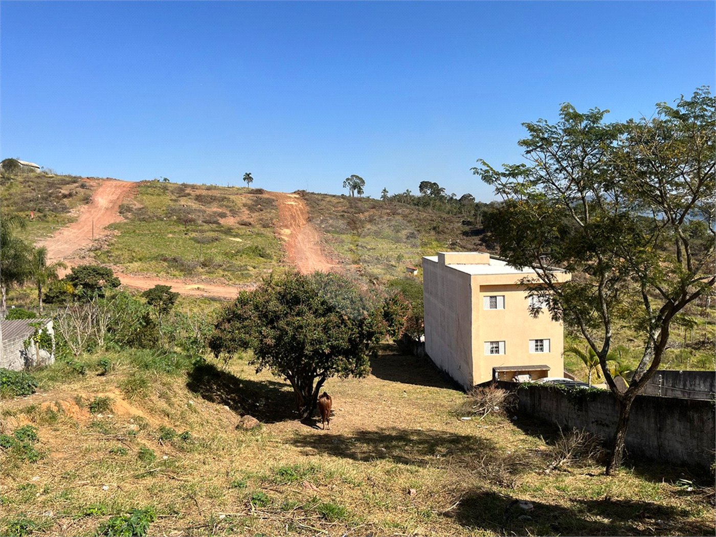 Terreno à venda com 1 quarto em Jardim Colonial, Atibaia, SP