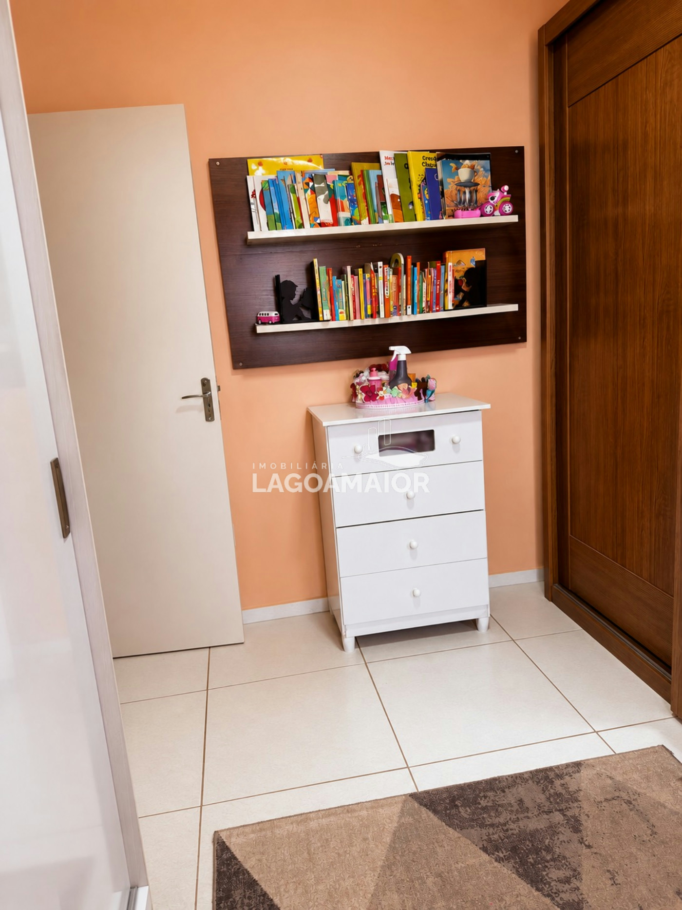Apartamento à venda com 2 quartos no condomínio Vilas De Córdoba, Três Lagoas - MS