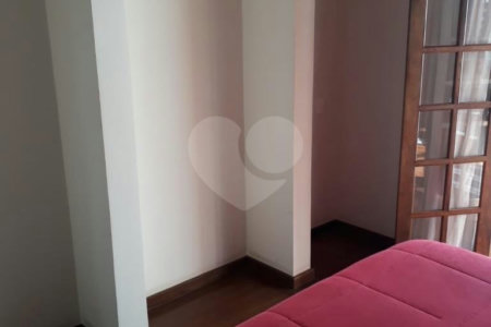 Sobrado à venda com 3 suítes em Santa Teresinha, São Paulo, SP