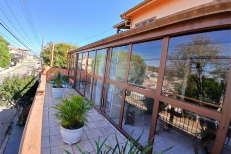 Casa à venda com 3 quartos, sendo 2 suítes, em Jardim Brogotá, Atibaia, SP