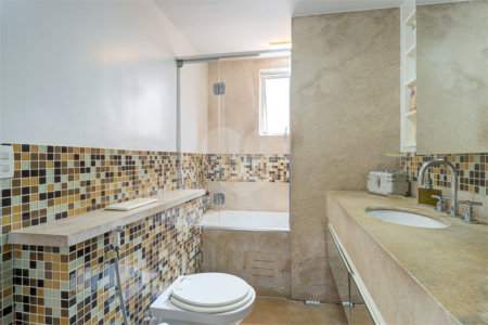 Apartamento à venda com 4 quartos, sendo 3 suítes, em Brooklin, São Paulo, SP