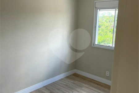 Apartamento à venda com 2 quartos em Parque Imperial, Ferraz de Vasconcelos, SP