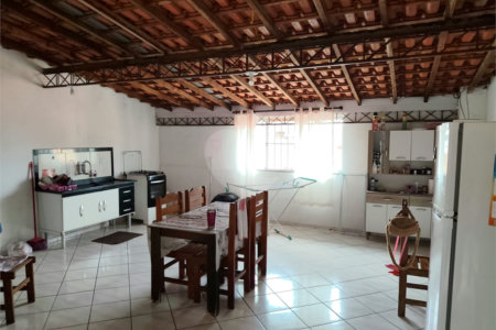 Casa à venda com 3 quartos, sendo 1 suíte,  em Jardim Santo Onofre, São José dos Campos, SP