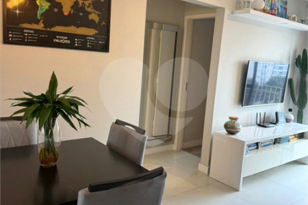 Apartamento à venda com 2 quartos em Bosque da Saúde, São Paulo, SP