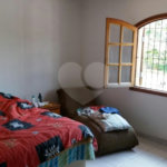 Sobrado à venda com 4 quartos, sendo 1 suíte, em Tremembé, São Paulo, SP
