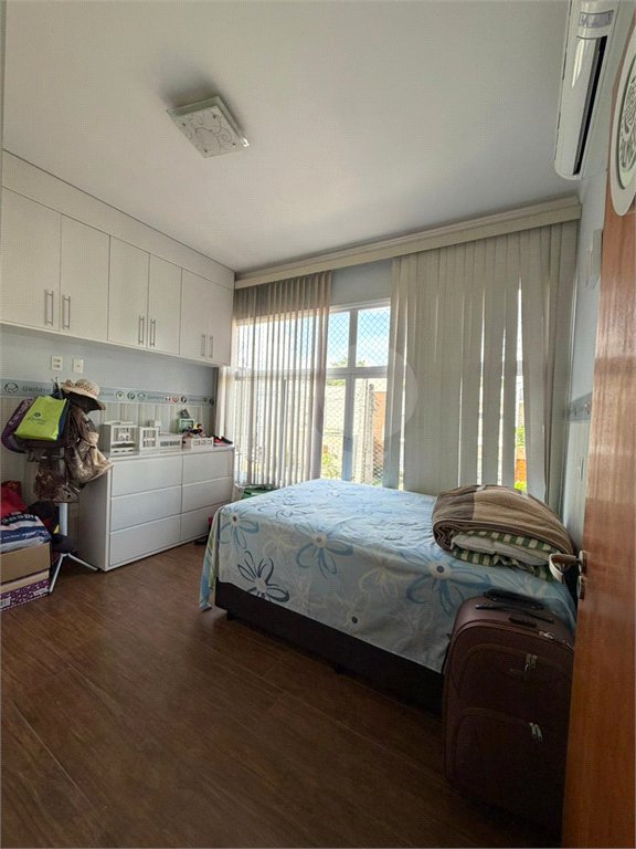 Casa à venda com 3 quartos, sendo 1 suíte, no condomínio Montreal Residence, Indaiatuba - SP