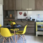 Casa à venda com 3 quartos, sendo 1 suíte, no condomínio Residencial Vila D`ouro, Cotia - SP