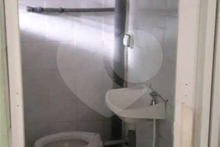 Casa à venda com 6 quartos, sendo 1 suíte, em Água Fria, São Paulo, SP