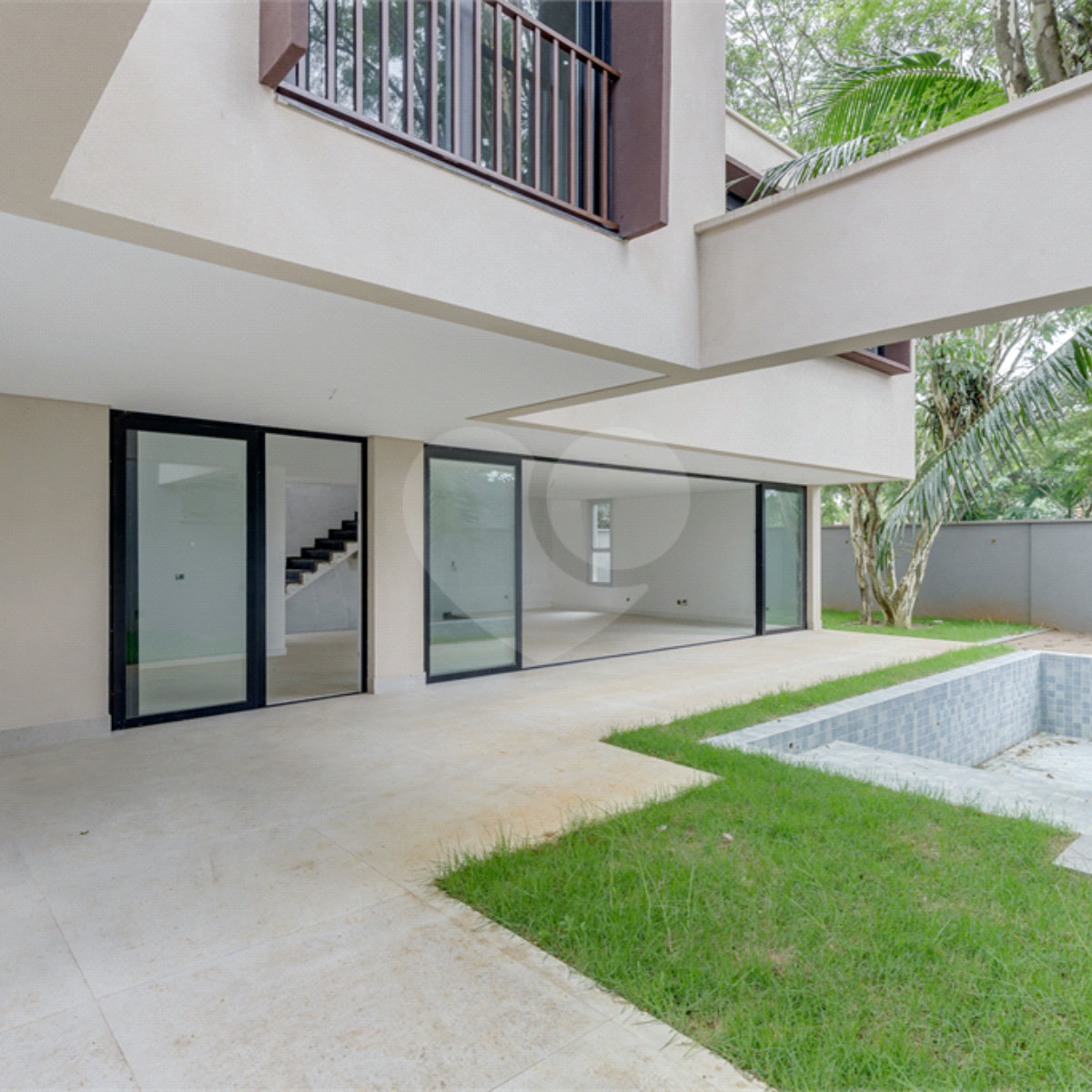 Casa à venda com 4 suítes no condomínio Garda, São Paulo - SP