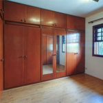 Casa à venda com 4 quartos, sendo 3 suítes,  no condomínio Vila das Flores, São Paulo - SP