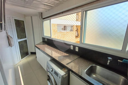 Apartamento à venda com 3 suítes em Santa Teresinha, São Paulo, SP