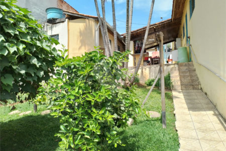 Casa à venda com 3 quartos em Jardim Imperial, Atibaia, SP