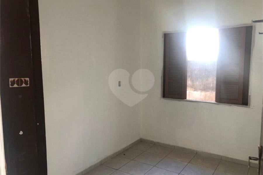 Sobrado à venda com 3 quartos, sendo 1 suíte,  em Serra da Cantareira, Mairiporã, SP