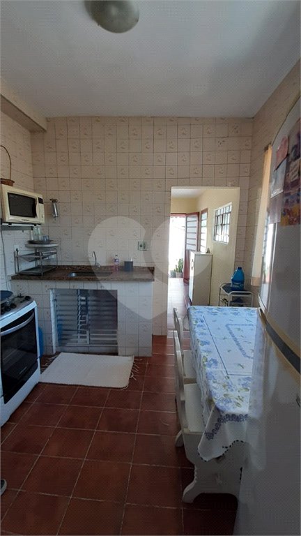 Sobrado à venda com 2 quartos em Horto, São Paulo, SP