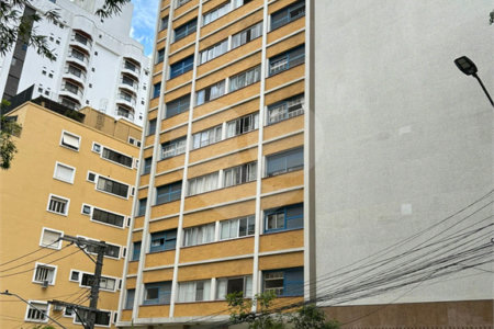 Apartamento à venda com 2 quartos, sendo 1 suíte, em Cerqueira César, São Paulo, SP