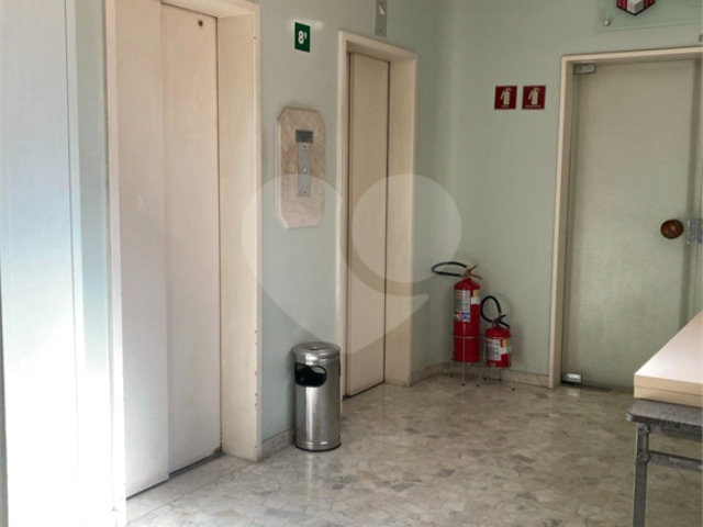 Sala à venda em Santa Cecília, São Paulo, SP