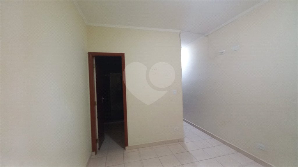 Casa para alugar com 3 quartos, sendo 1 suíte, em Jardim Bonfiglioli, São Paulo, SP