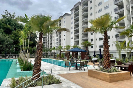 Apartamento à venda com 2 suítes em Santo Amaro, São Paulo, SP