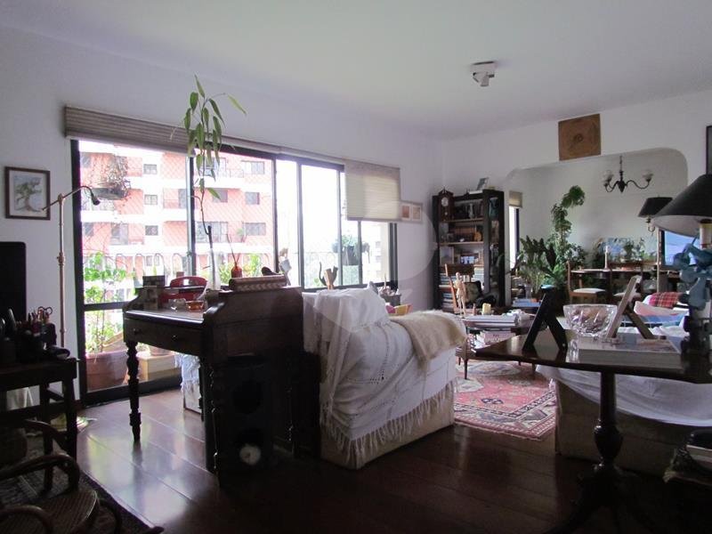 Apartamento à venda com 4 quartos, sendo 1 suíte, em Jardim Ampliação, São Paulo, SP