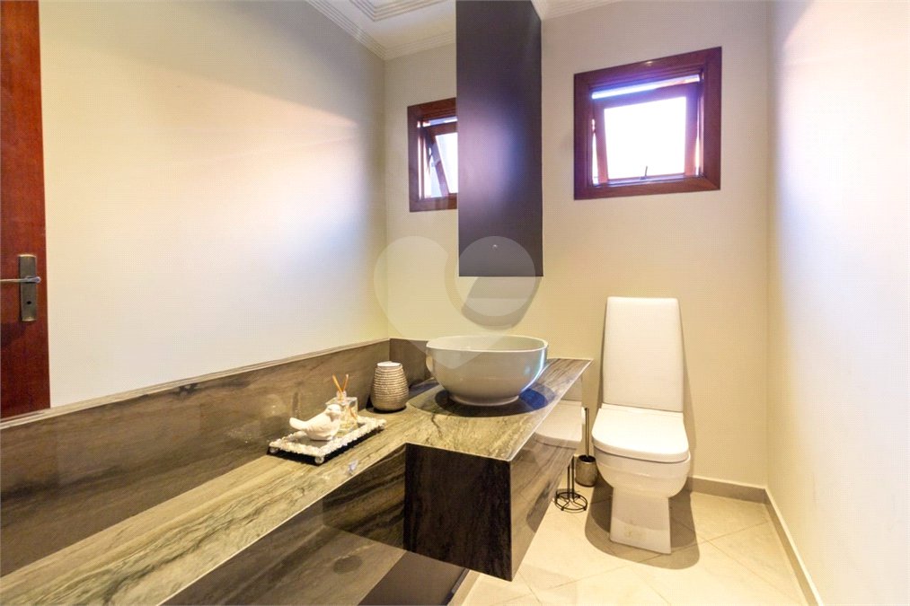 Casa à venda com 3 suítes no condomínio Da Serra, São Paulo - SP